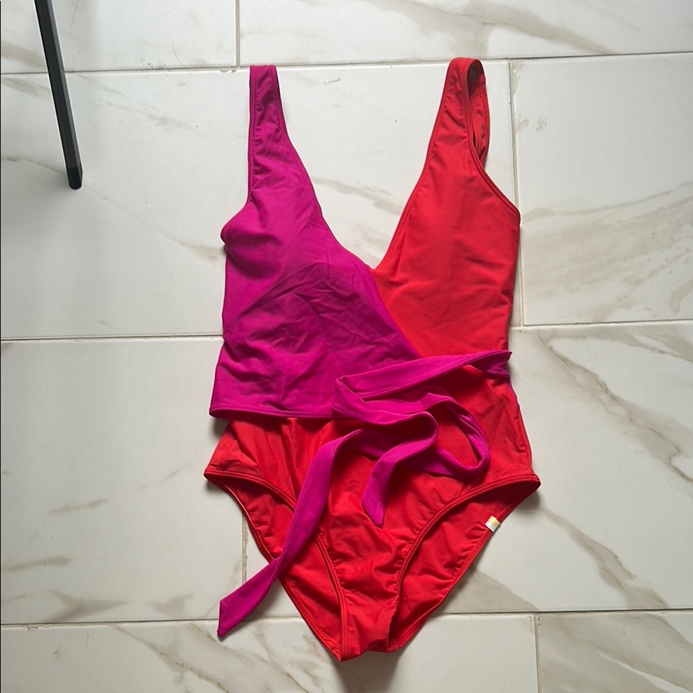 Summersalt Women's One Piece Swimsuit - Red and Pink